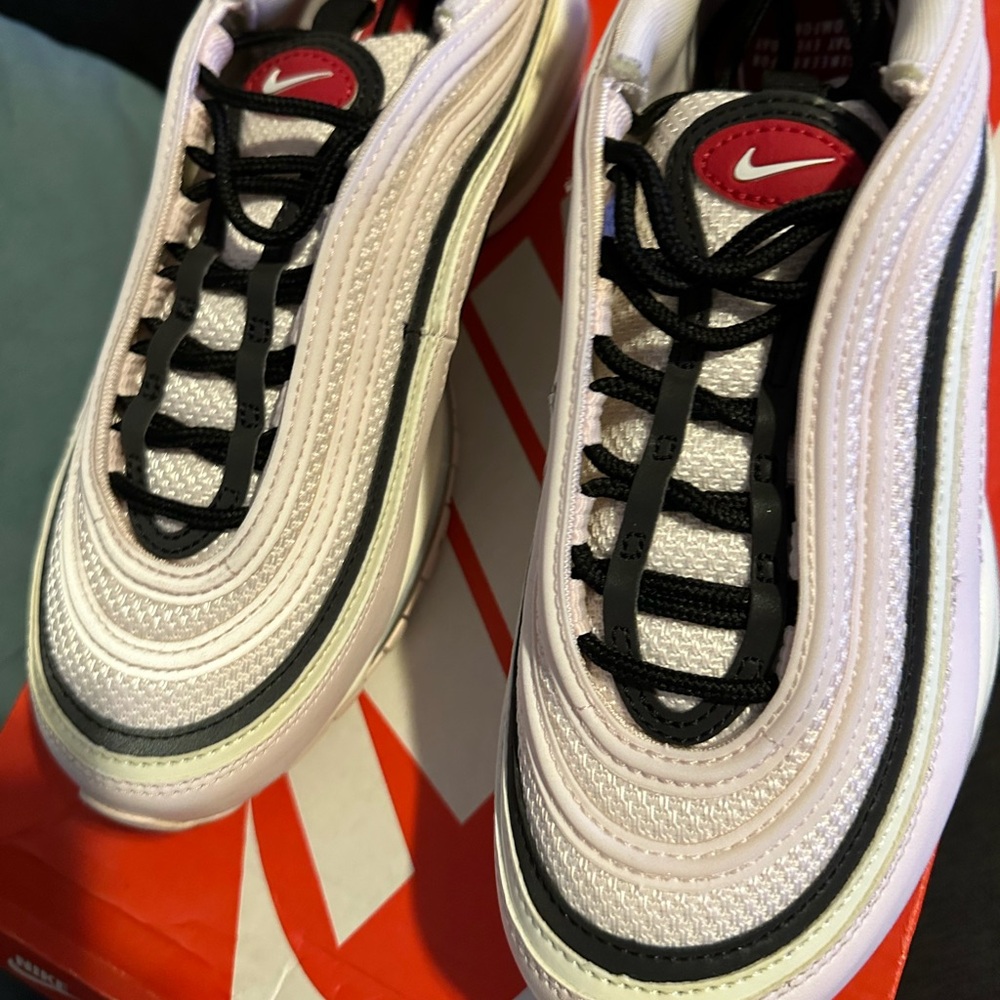 Used- Light soft pink and black rose noir Airmax 97- Women’s by Size 8